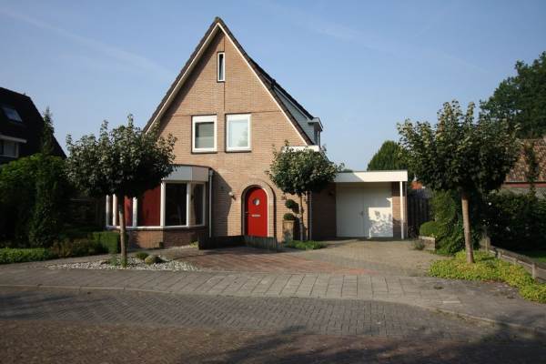 Woning Kerkstraat 36 Vriezenveen