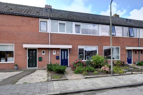 Woning de Vennen 57 Uithuizermeeden