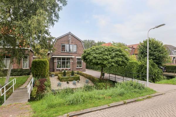 Woning Nieuwestraat 60 Strijen