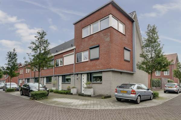Woning Klompéstraat 28 Hardinxveld-Giessendam