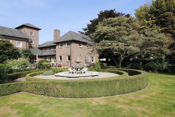 Woning De La Sallestraat 10 Heesch