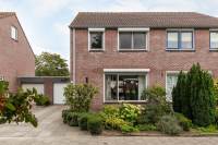 Woning Pastoor Fronhoffstraat 13 's-Heerenhoek
