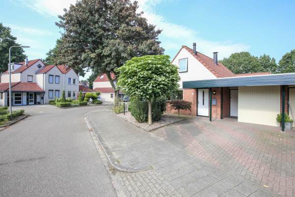 Woning Piet Muyselaarstraat 12 Hengelo