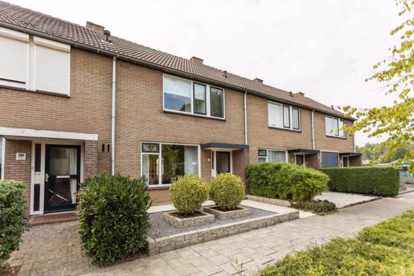 Woning Aart Reedijkweg 31 Numansdorp
