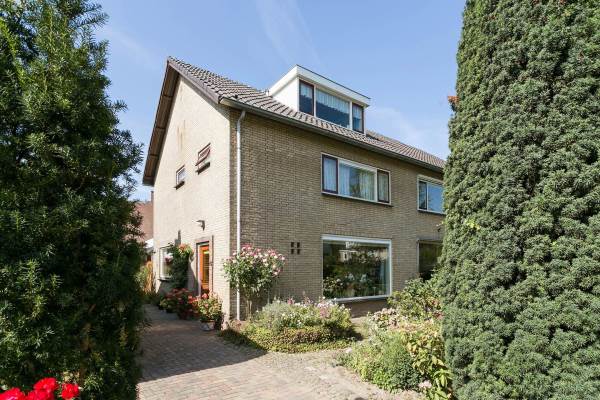 Woning Prins Clausstraat 28 Houten