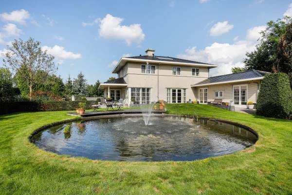 Woning Hoge Bergse Bos 7 Almere