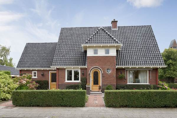 Woning Nicolaas Grijpstraat 18 Grijpskerk