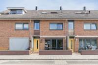 Woning Oranjewerf 38 Maasdijk