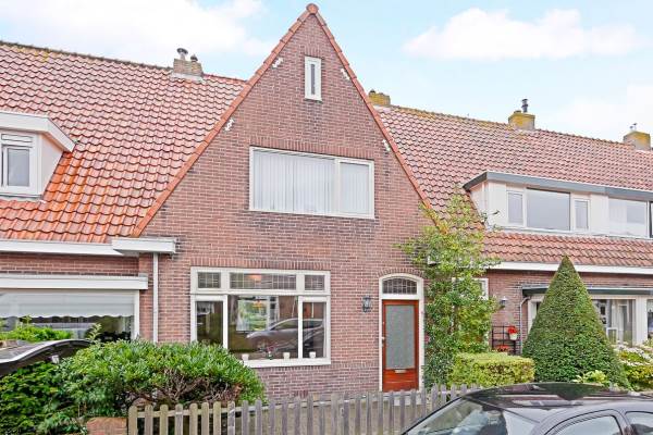 Woning Prof. Zeemanstraat 13 Den Helder
