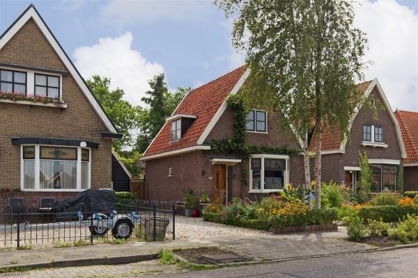 Woning Kerkstraat 203 Oostzaan