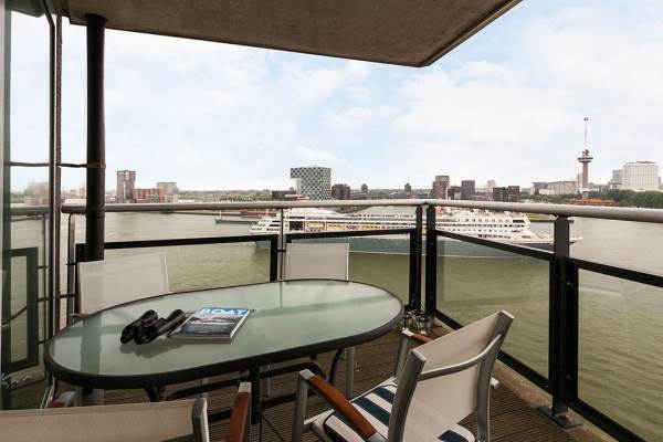 Woning Charloisse Hoofd 71D Rotterdam