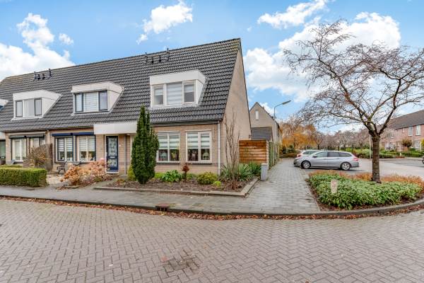 Woning Priorindreef 18 Willemstad