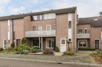 Woning Essinklaan 13 Grave