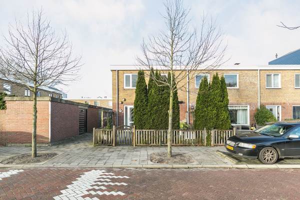 Woning Augustusbloemweg 1 Zaandam