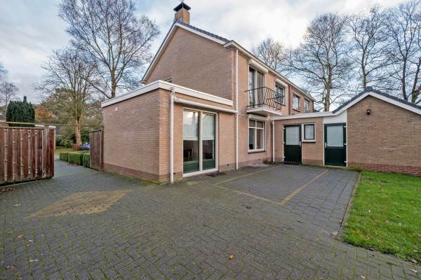 Woning Julianalaan 20 Nieuwlande