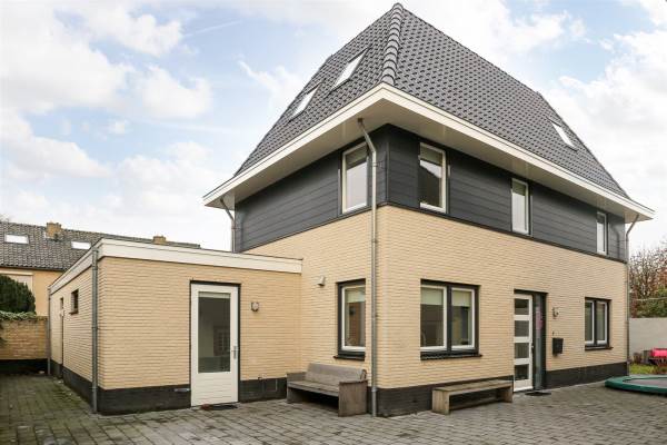 Woning Griendwerkerstraat 8 Hoogland