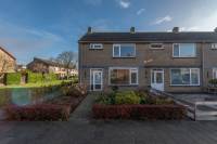 Woning van Oldenbarneveltstraat 14 Zuid-Beijerland