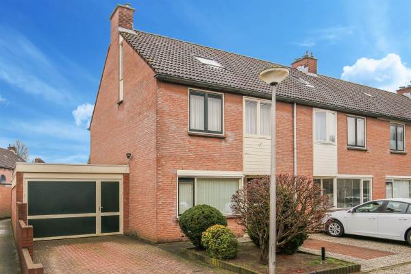 Woning Theodora Versteeghstraat 53 Hengelo
