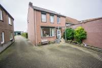 Woning Dorpstraat 7 Sint Geertruid