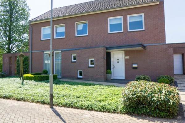 Woning Pastoor Starmansstraat 16 Eijsden
