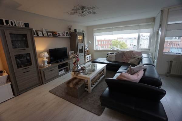 Woning Ammunitiehaven 83 Den Haag