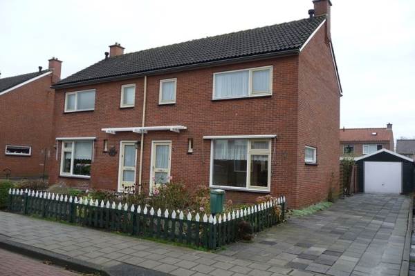 Woning Plantsoenstraat 2 Kolhorn