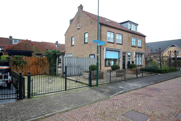 Woning De Ruyterstraat 6 Bunschoten-Spakenburg