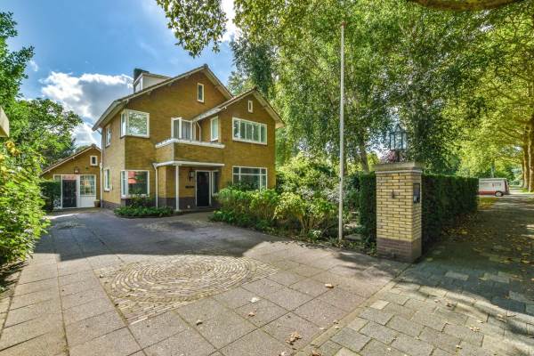 Woning Burgemeester Amersfoordtlaan 50 Badhoevedorp