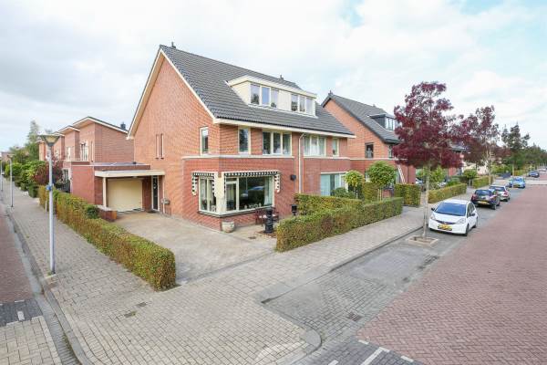 Woning Middellantweide 7 Hellevoetsluis
