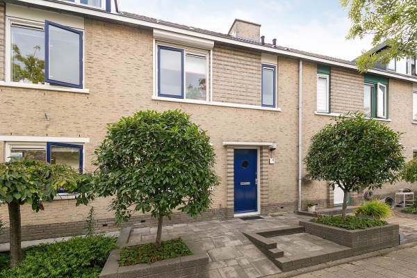 Woning Johannes Chr. Bendorpstraat 6 Hendrik-Ido-Ambacht