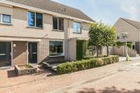 Woning Theo van Doesburgstraat 27 Enschede