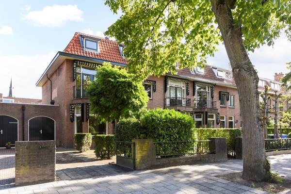 Woning Parkweg 210 Voorburg
