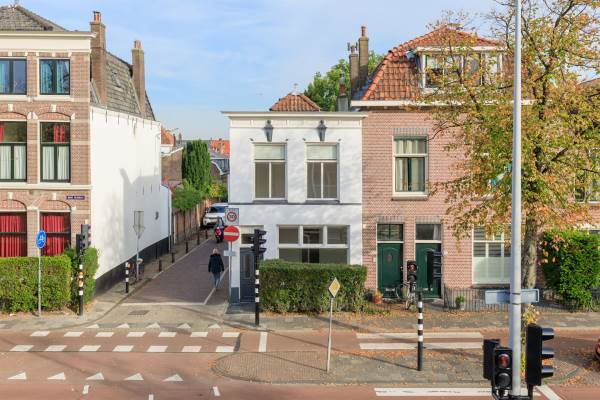 Woning Hoge Rijndijk 48 Leiden