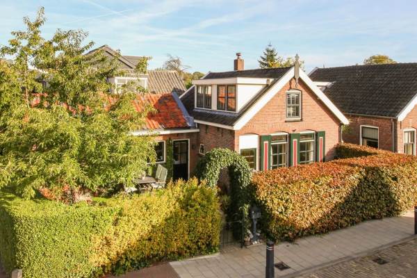 Woning Brugstraat 1 Asperen