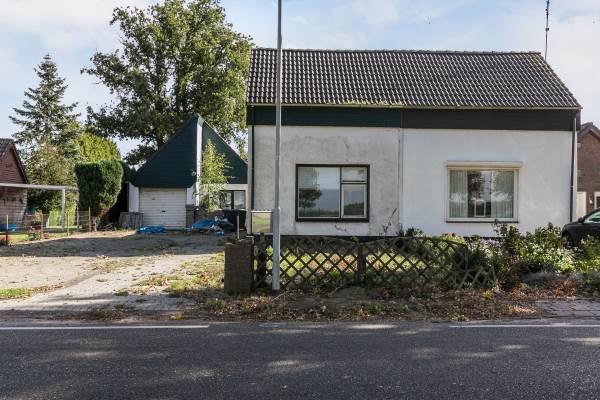 Woning Scholtenskanaal OZ 102 Klazienaveen-Noord