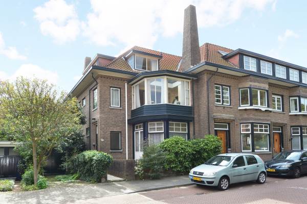 Woning Van Dorpstraat 12 Den Haag