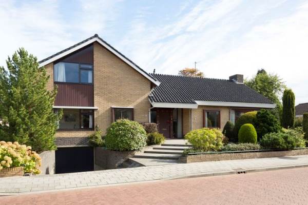 Woning Max van Damstraat 4 Winterswijk