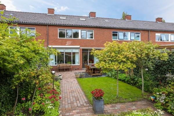 Woning Ds. Sannesstraat 86 Veendam