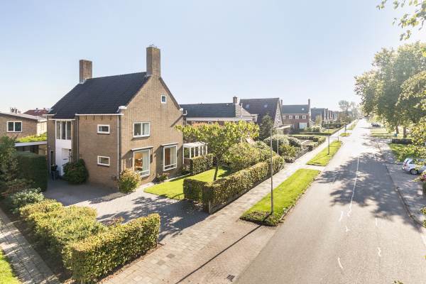 Woning Mr. Pieter Jelles Troelstrawei 17 Grou
