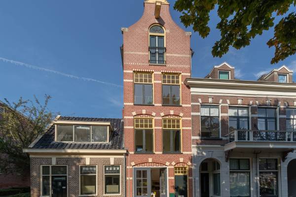 Woning Nieuwe Kerkhof 25 Groningen