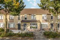 Woning Charley Tooropstraat 26 Rijen