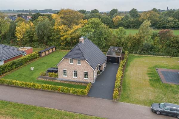Woning Westerlaagte 48 Leens