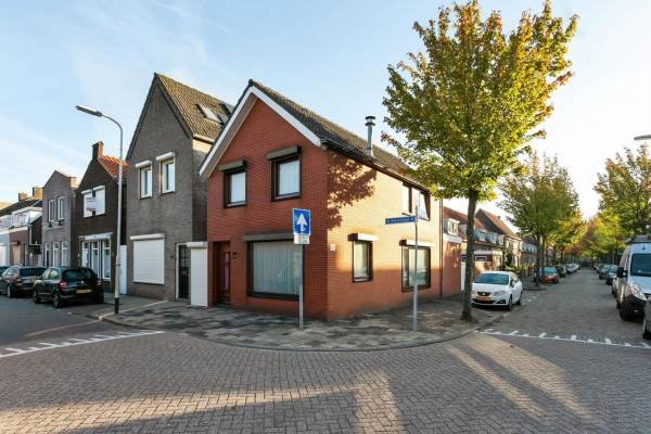 Woning Waterstraat 124 Roosendaal