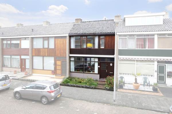 Woning Rembrandtstraat 63 Spijkenisse