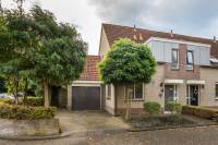 Woning Kerkdreef 1 Ooltgensplaat