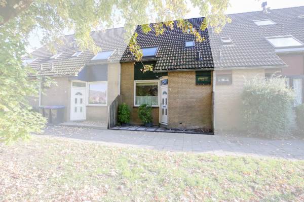 Woning Jachtbuitkreek 21 Spijkenisse