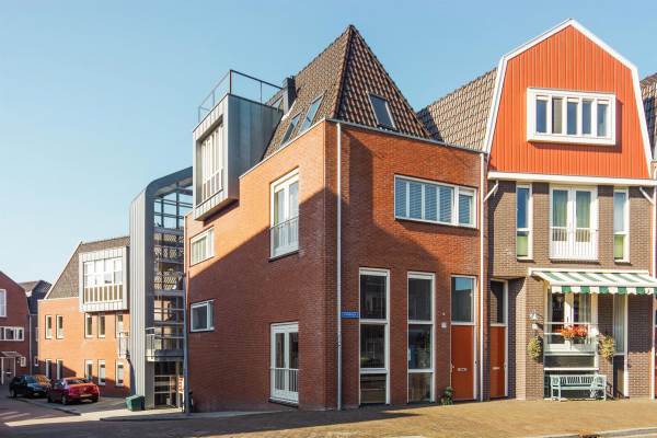 Woning Zuiddijk 128 Zaandam