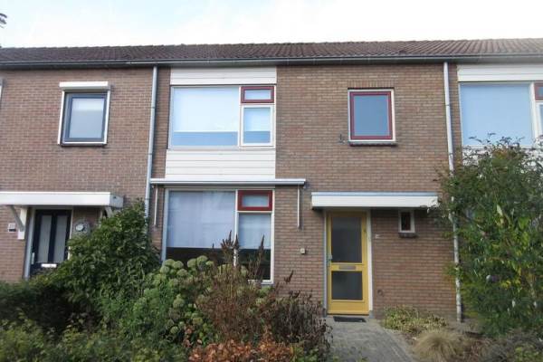 Woning Prinses Beatrixstraat 18 Waardenburg