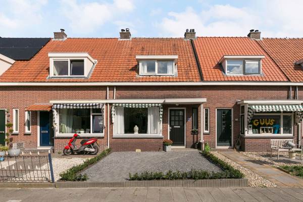 Woning Lodewijk van Nassaustraat 17 Zwijndrecht
