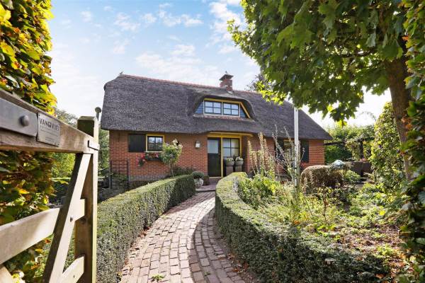 Woning Plein 3 Zoelmond